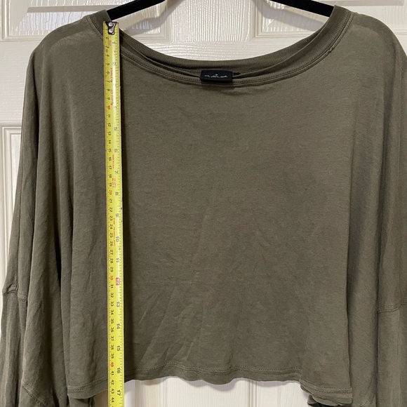 Under Ella Long Sleeved Cropped Tee in Army Green by Urban Outfitters - Picture 6 of 7